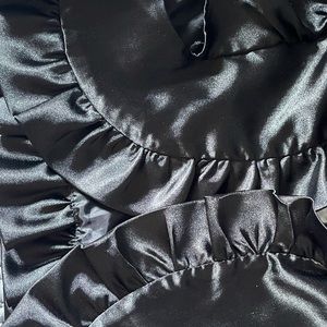 Roberta bridal satin crop top! XS 🖤